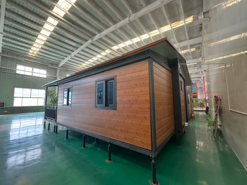 ⭐⭐⭐⭐⭐            Fertighaus im Luxuscontainer